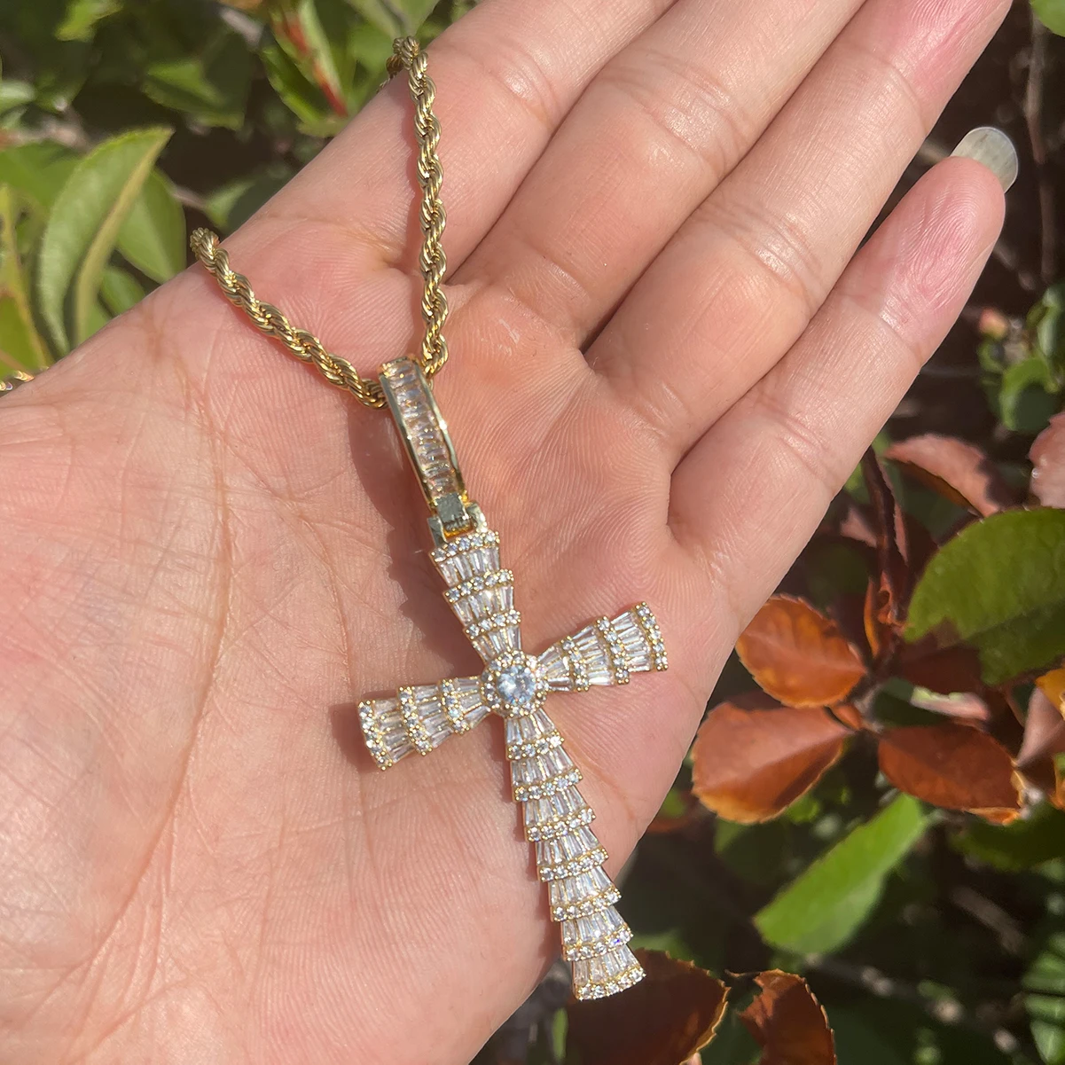 7/11 ICE Baguette Cross Necklace for Women Cubic Zirconia Real Copper Gold Plated Hip Hop Jewelry